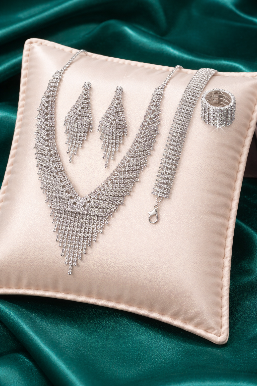 Elegant Water Droplet Jewelry Set (code 144)