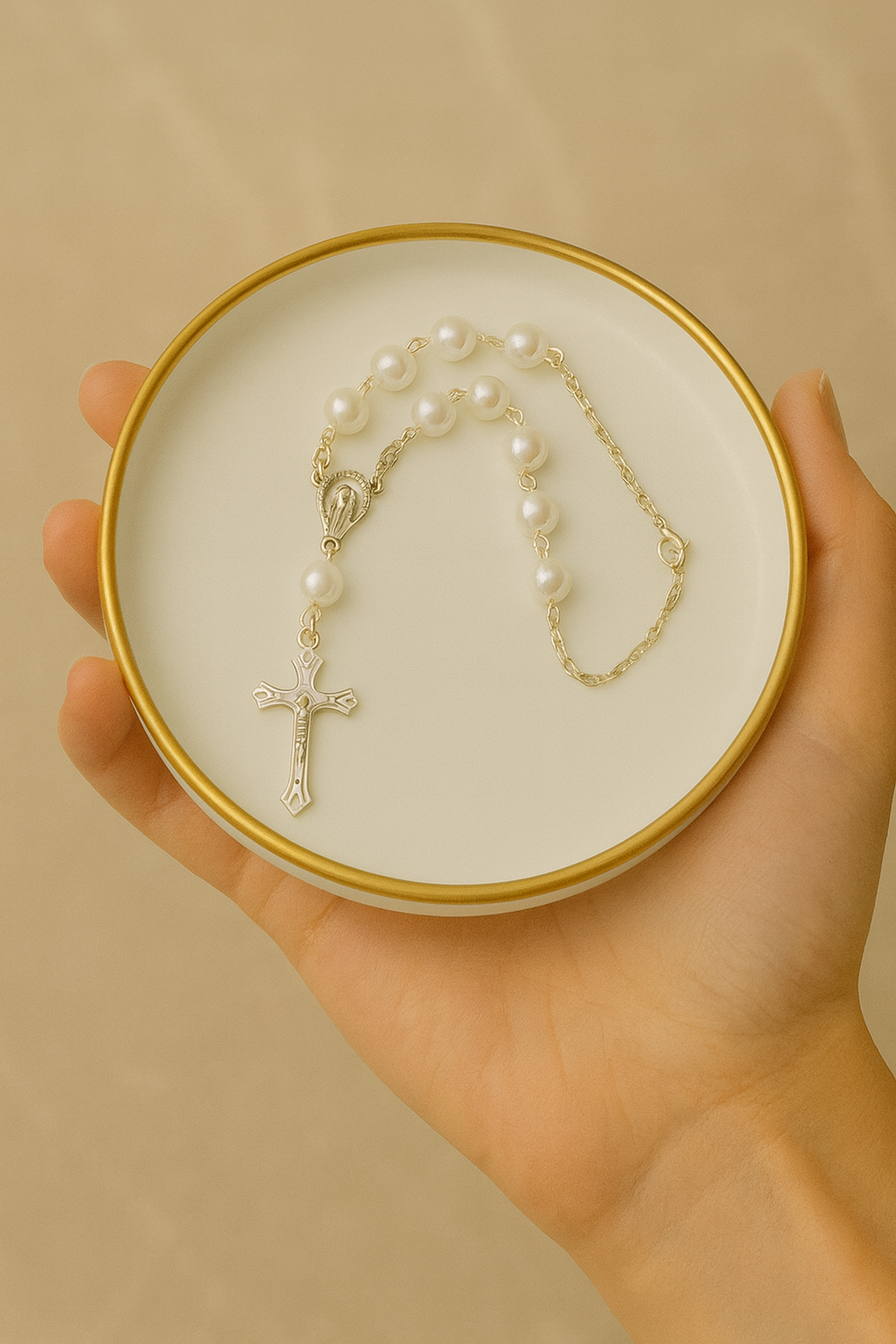 8mm Round Pearl Bead Bracelet with Gold Adjustable Chain