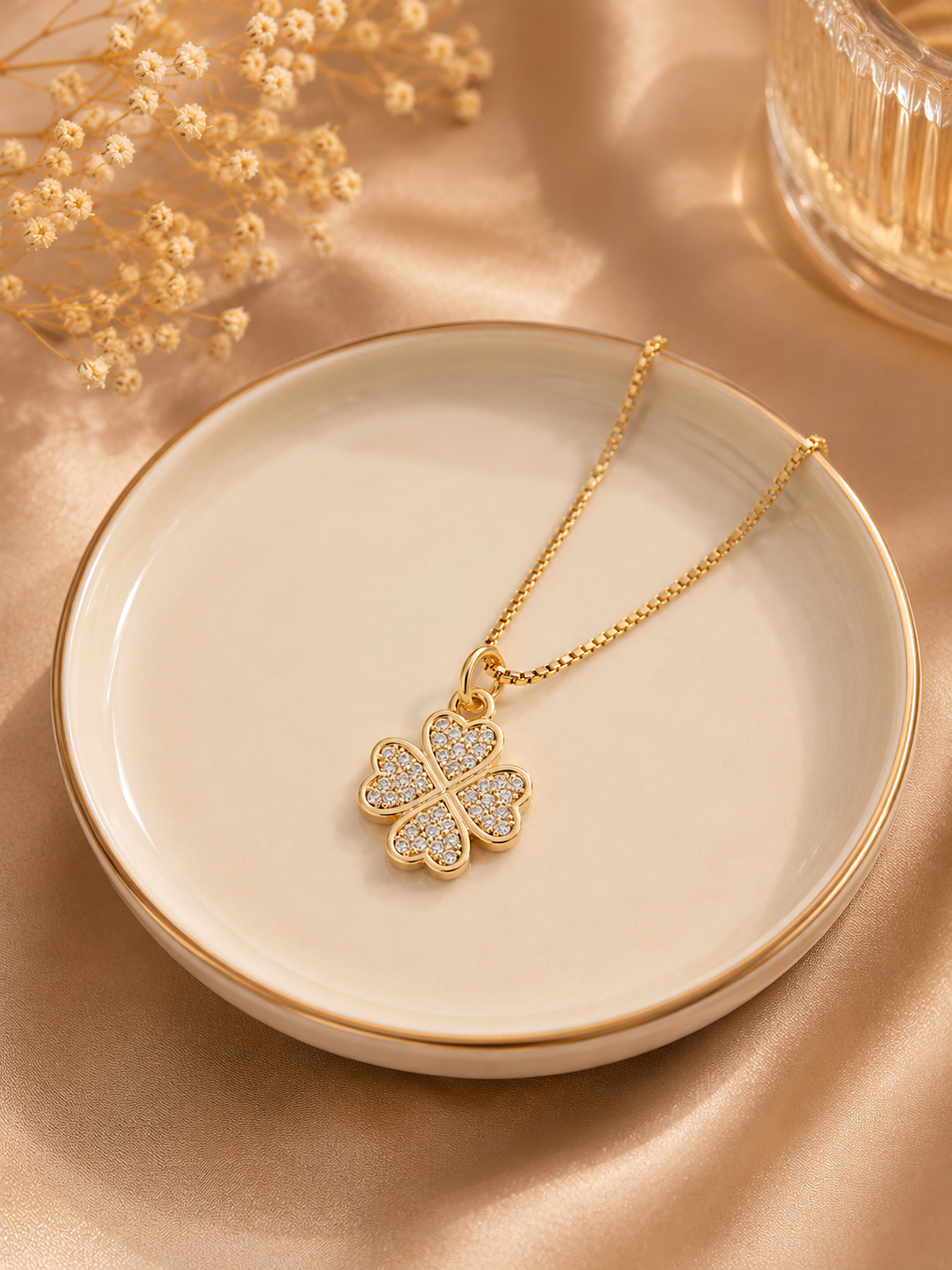 Gold Clover Pendant Necklace ( code 20 -158)