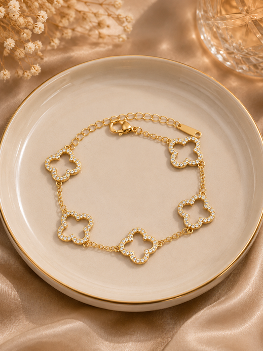 Gold Plated Clover Charm Bracelet b( code 20-160)