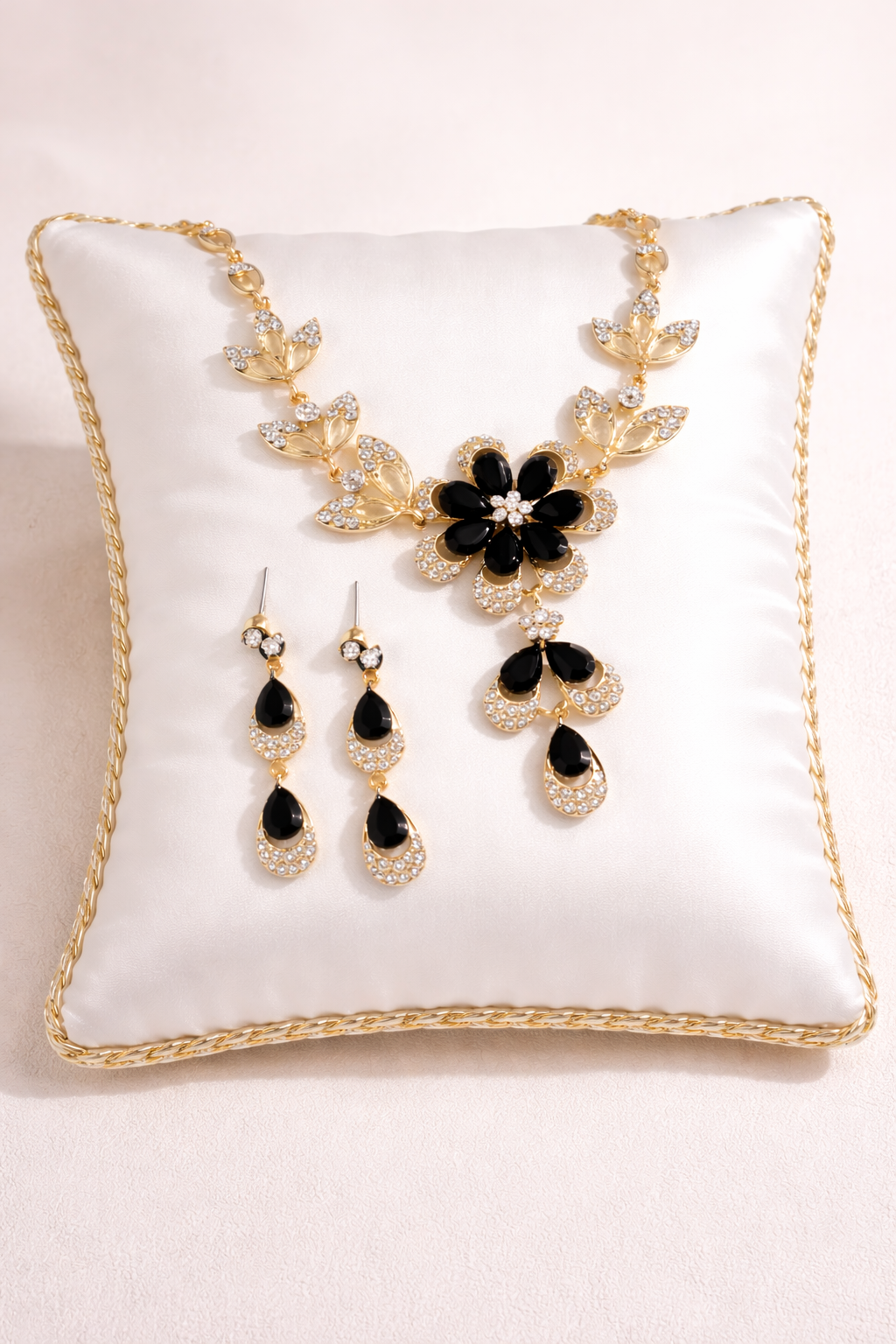 Black Floral Party Necklace and Earrings Set for Women