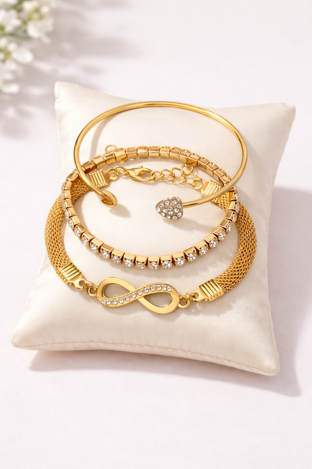18K Gold Plated Women’s 3-Piece Bracelet Set
