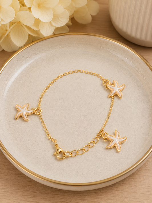 Gold-Plated Starfish Charm Bracelet ( B 33 )